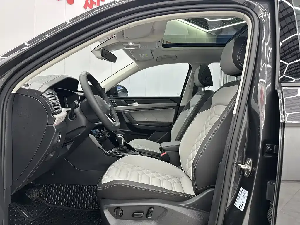 Volkswagen Tayron 2023 из CN, фото 10