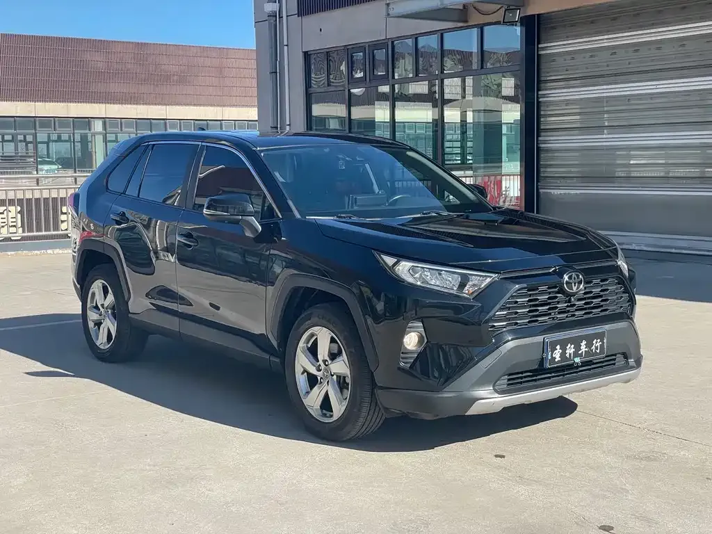 Toyota RAV4 2021 из CN, фото 4