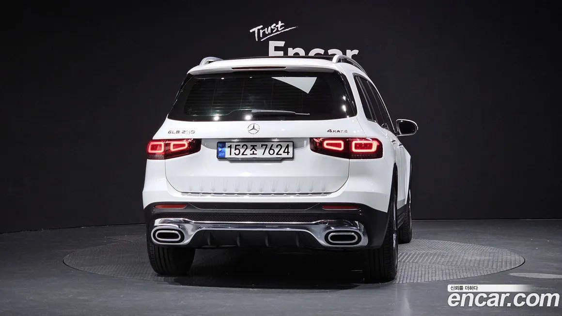 Mercedes-Benz GLB-Class — фото 3