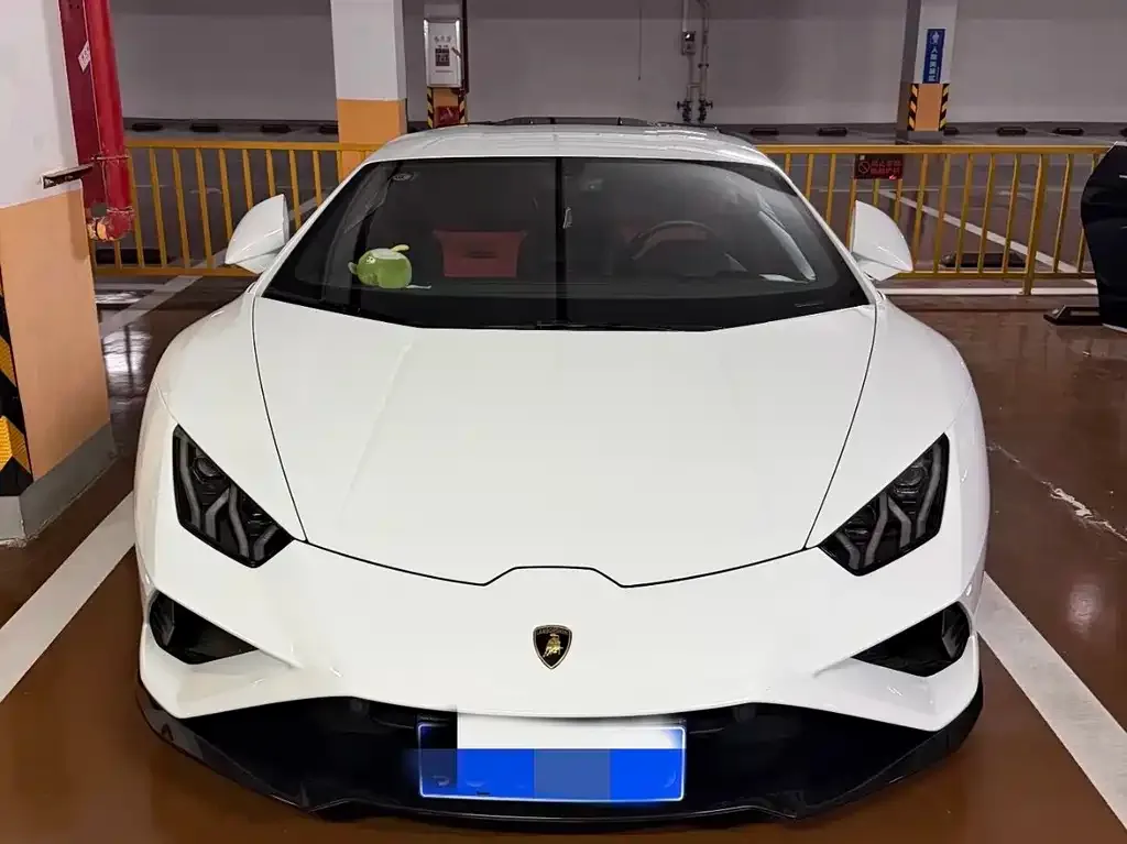 Lamborghini Huracan 2021 из CN, фото 2