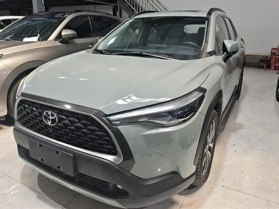 Toyota Corolla Cross 2022 из CN, фото 1