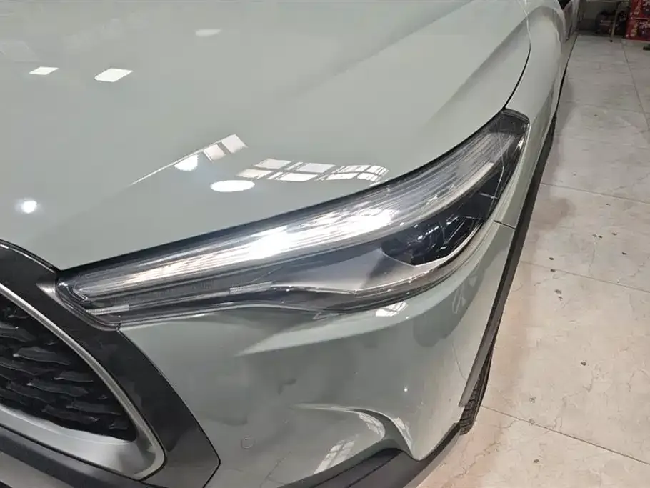 Toyota Corolla Cross 2022 из CN, фото 8