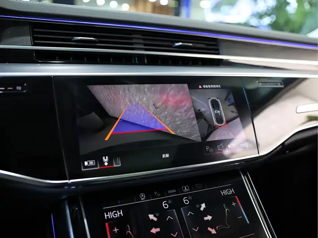 Audi A8 2024 из CN, фото 5