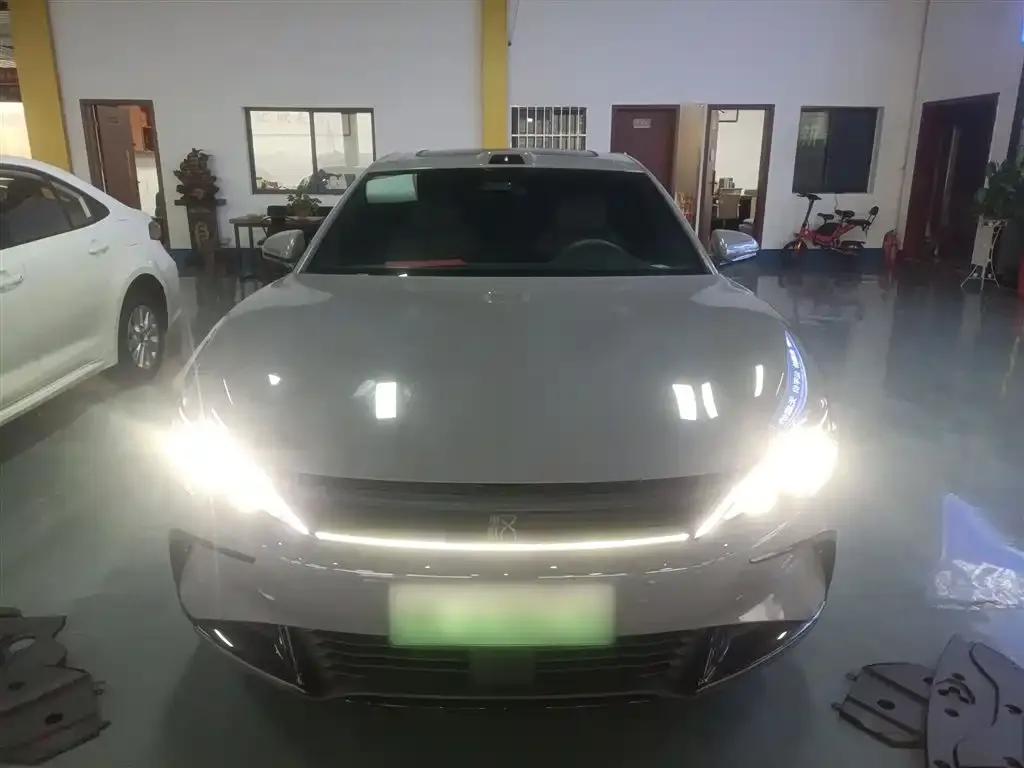 BYD Han 2025 из CN, фото 2