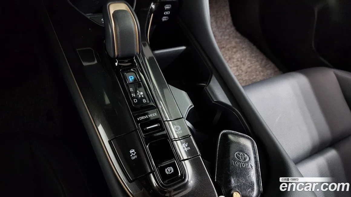 Toyota Crown 2024 из KR, фото 2