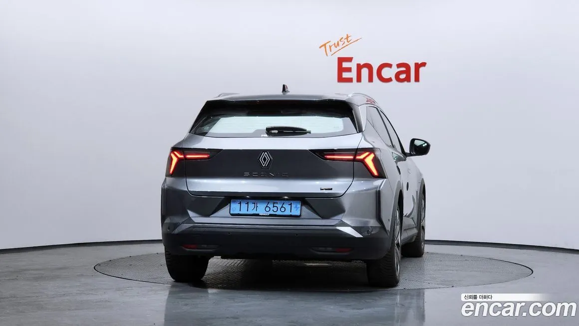 Renault Korea (Samsung) Scenic 2026 из KR, фото 3