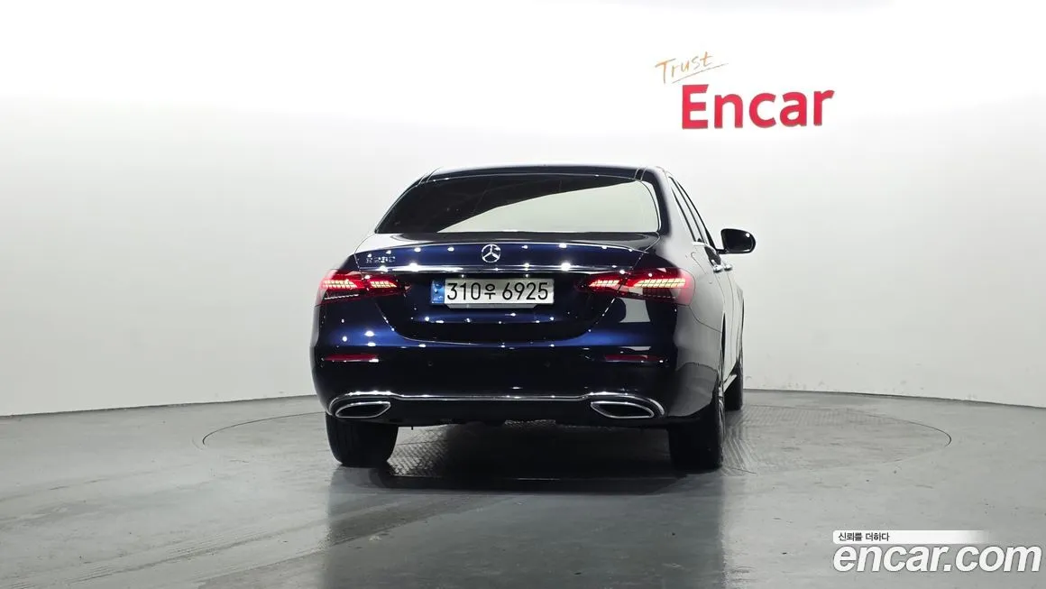 Mercedes-Benz E-Class 2022 из KR, фото 2