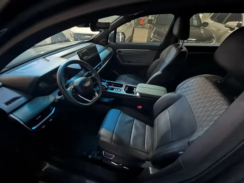 Geely Haoyue L 2024 из CN, фото 6