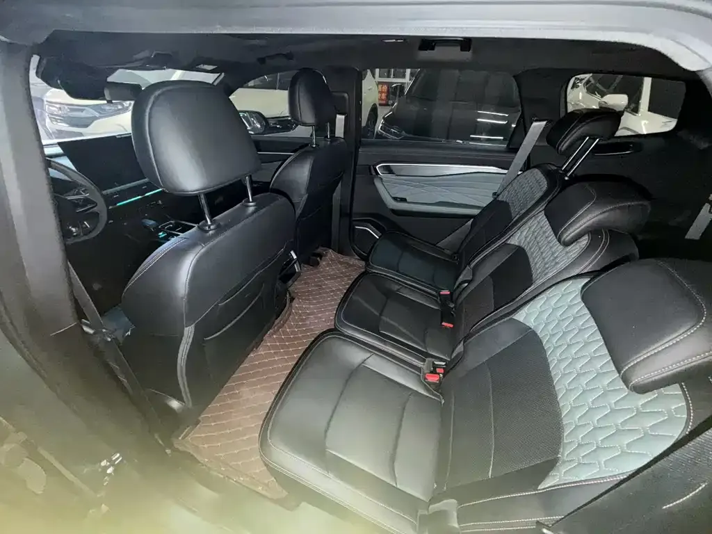 Geely Haoyue L 2024 из CN, фото 8