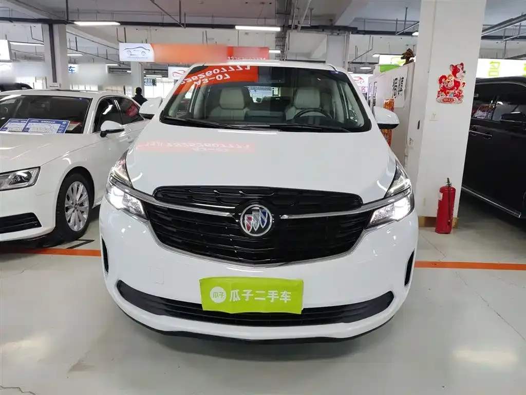 Buick GL8 2022 из CN, фото 6