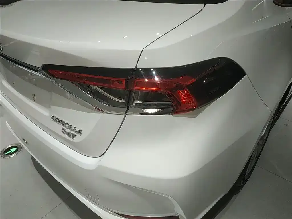 Toyota Corolla 2025 из CN, фото 8