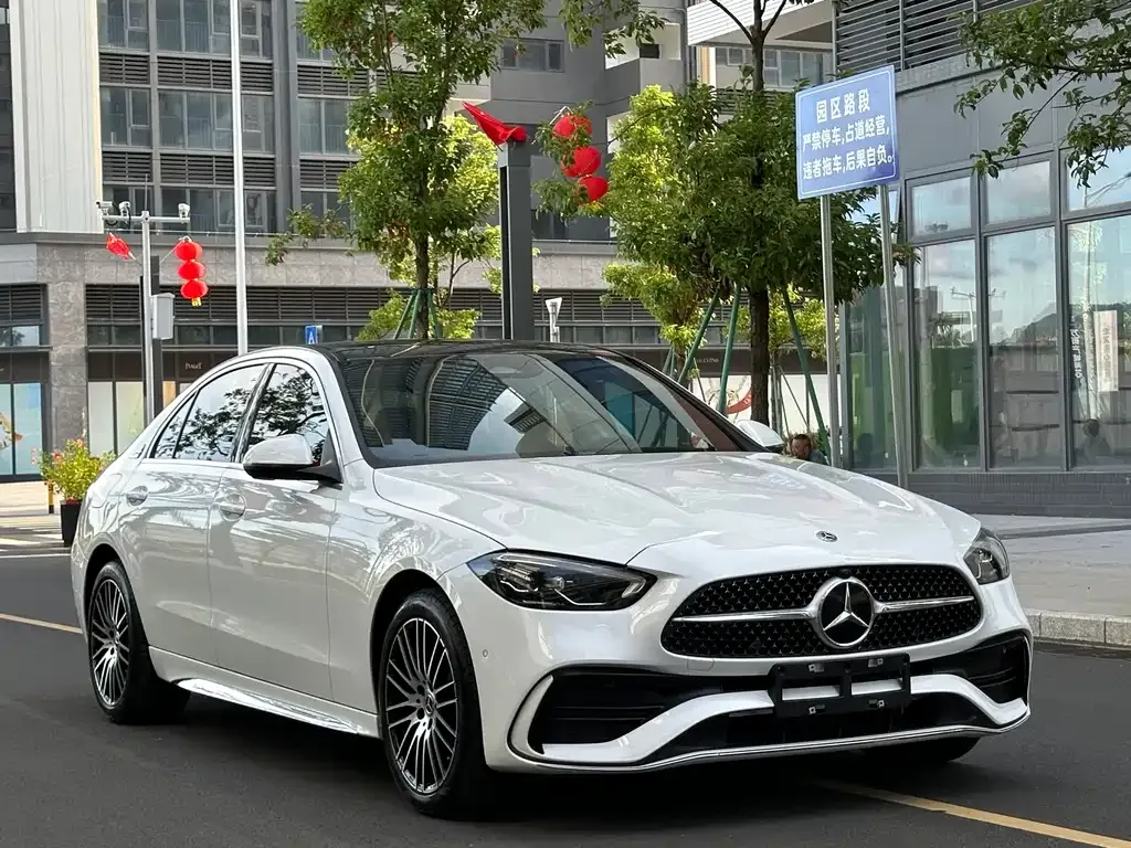 Mercedes-Benz C-Class — фото 10