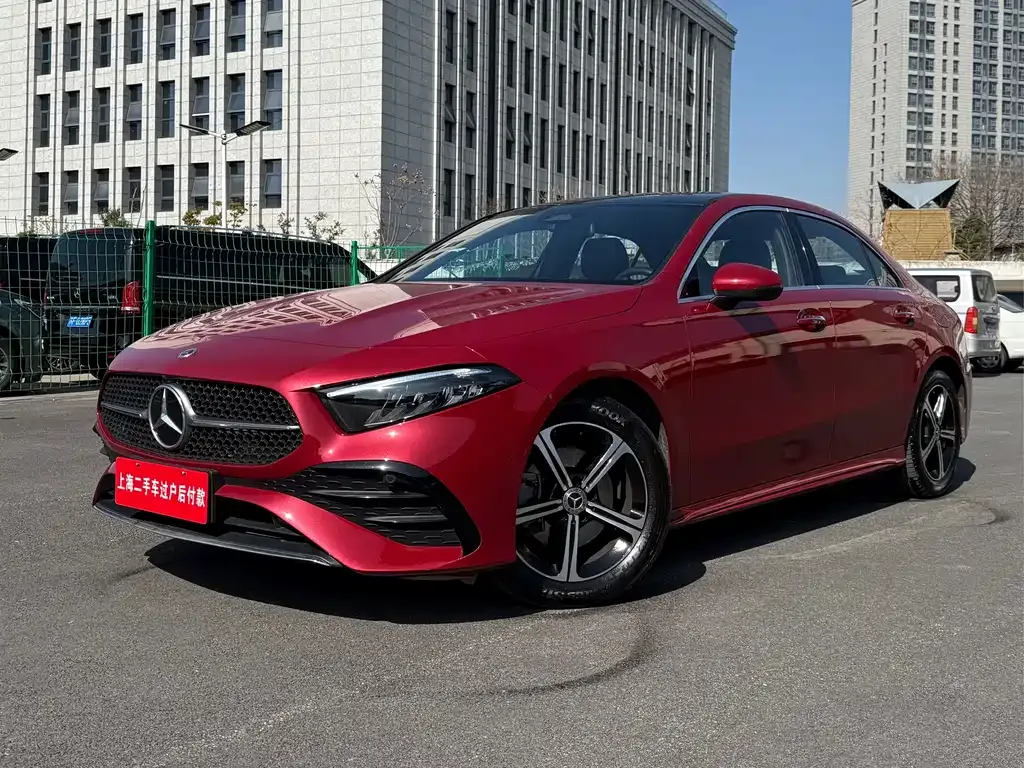 Mercedes-Benz A-Class 2024 из CN, фото 1