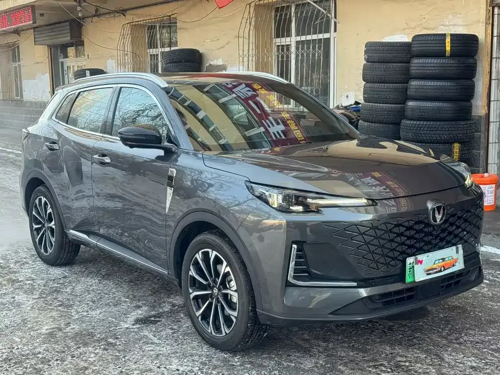 Changan CS55PLUS PHEV 2025 из CN, фото 1