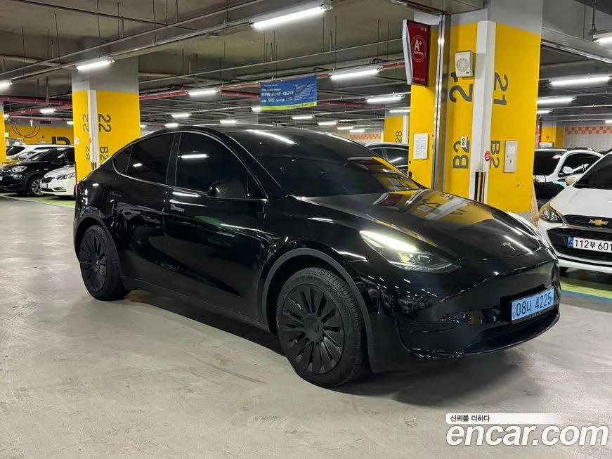 Tesla Model Y — фото 3