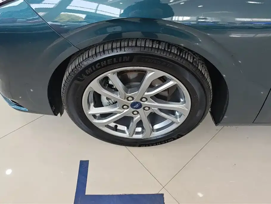 Ford Mondeo 2024 из CN, фото 3