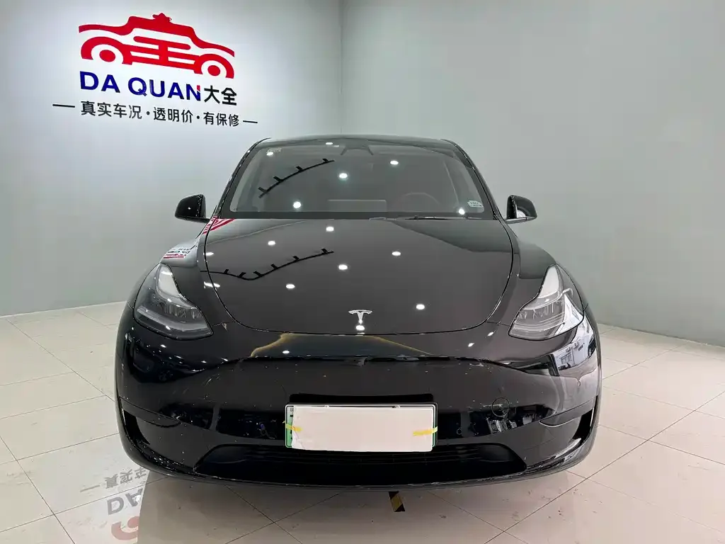 Tesla Model Y 2024 из CN, фото 2
