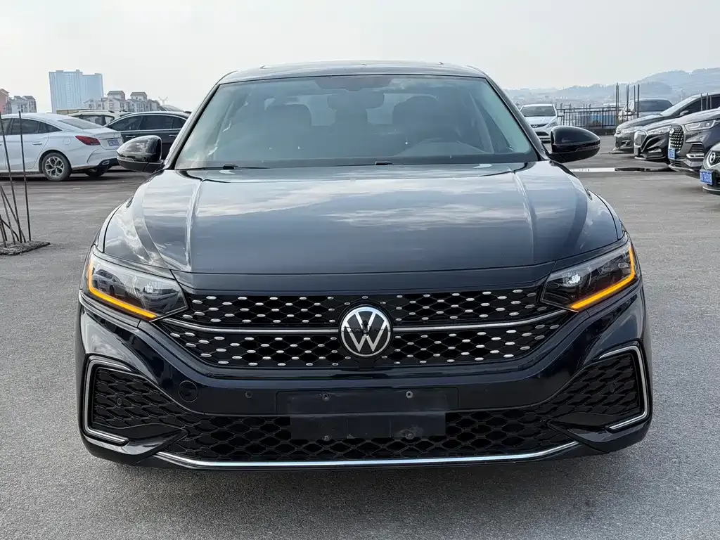 Volkswagen Passat 2021 из CN, фото 7