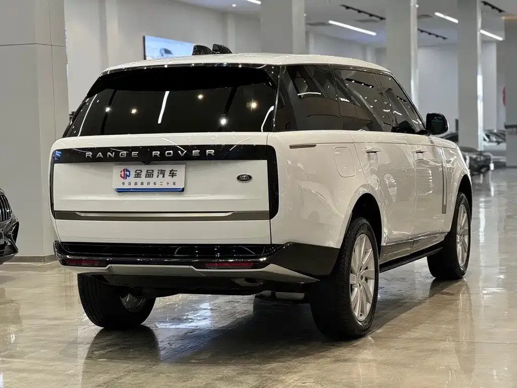 Land Rover Range Rover 2024 из CN, фото 2