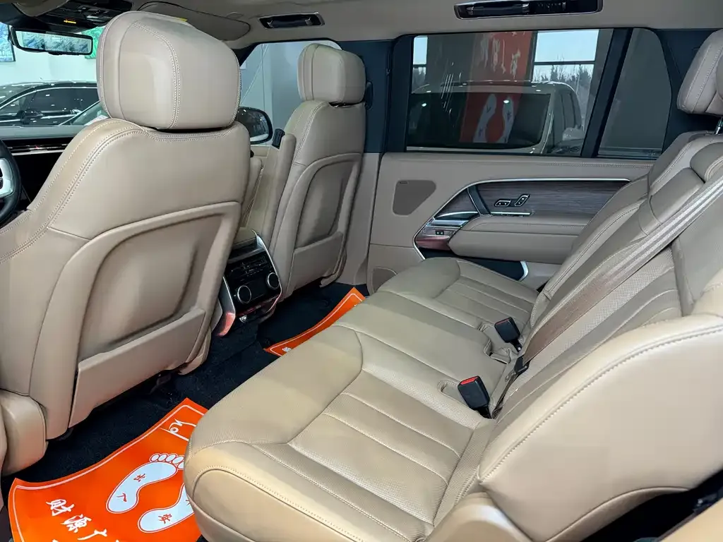 Land Rover Range Rover 2024 из CN, фото 8