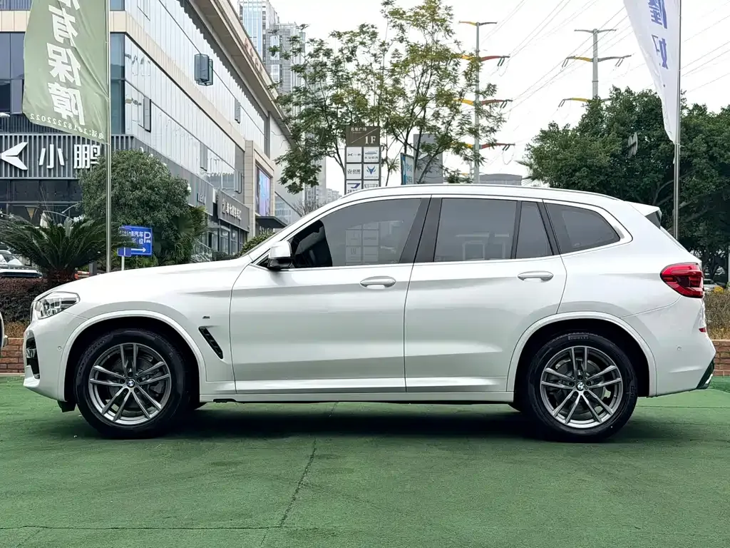 BMW X3 — фото 4
