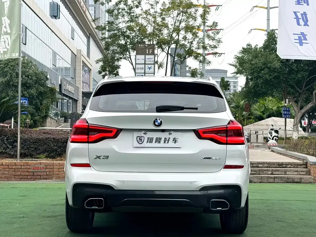 BMW X3 — фото 9