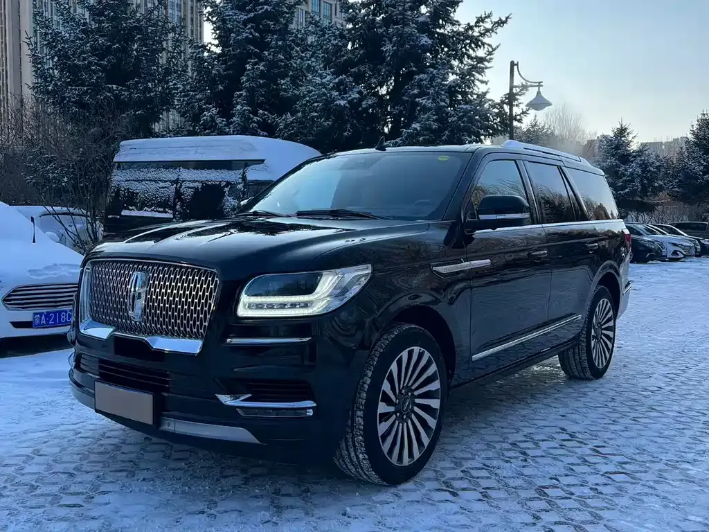 Lincoln Navigator 2022 из CN, фото 1