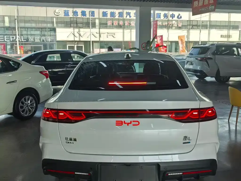 BYD Qin L 2025 из CN, фото 5