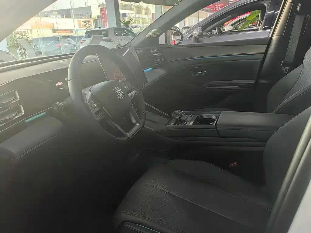 BYD Qin L 2025 из CN, фото 7