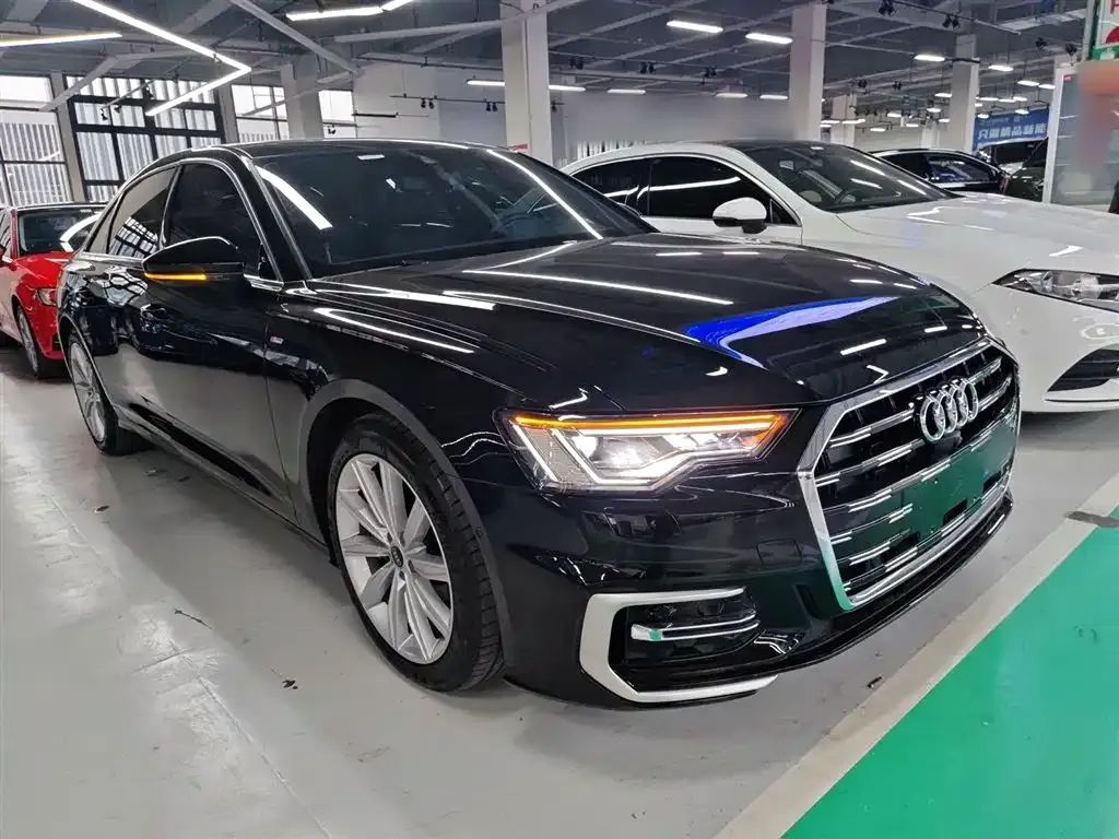 Audi A6L 2023 из CN, фото 3