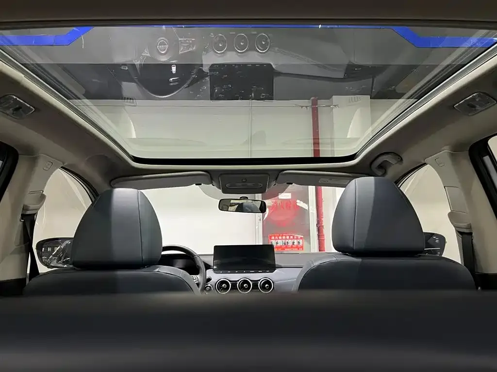 Nissan Qashqai 2024 из CN, фото 2