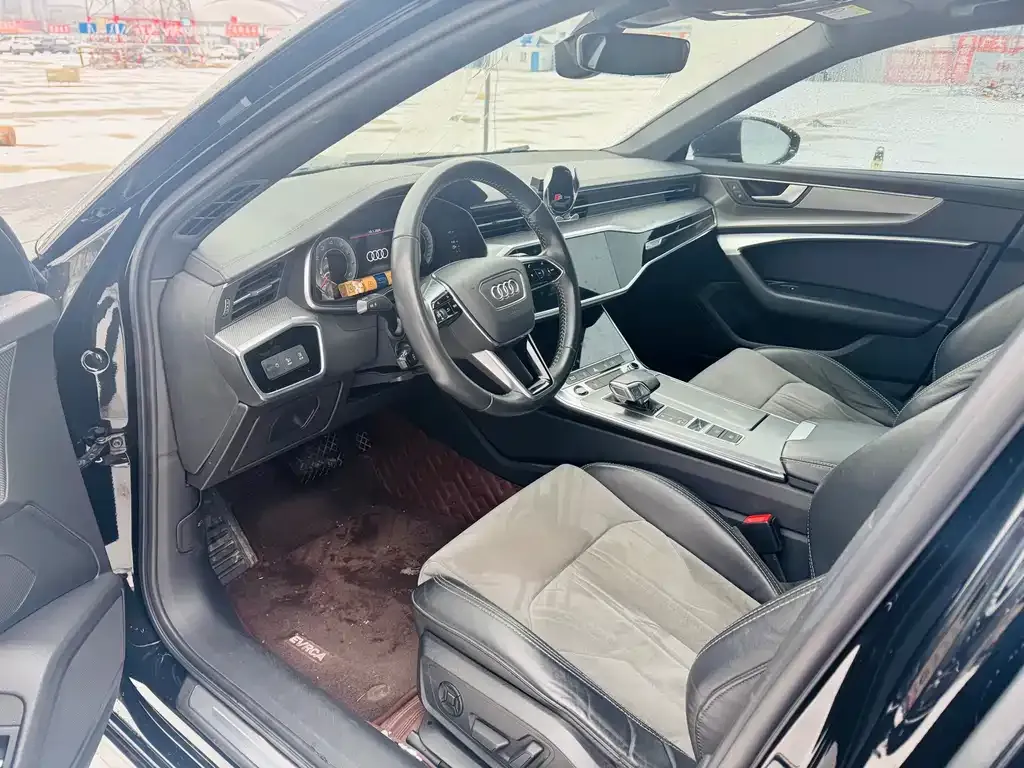 Audi A6L 2021 из CN, фото 3
