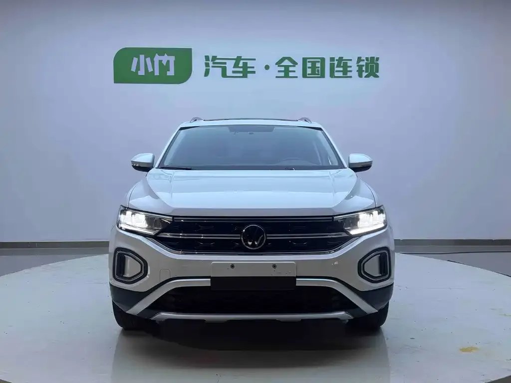 Volkswagen T-Roc 2023 из CN, фото 2