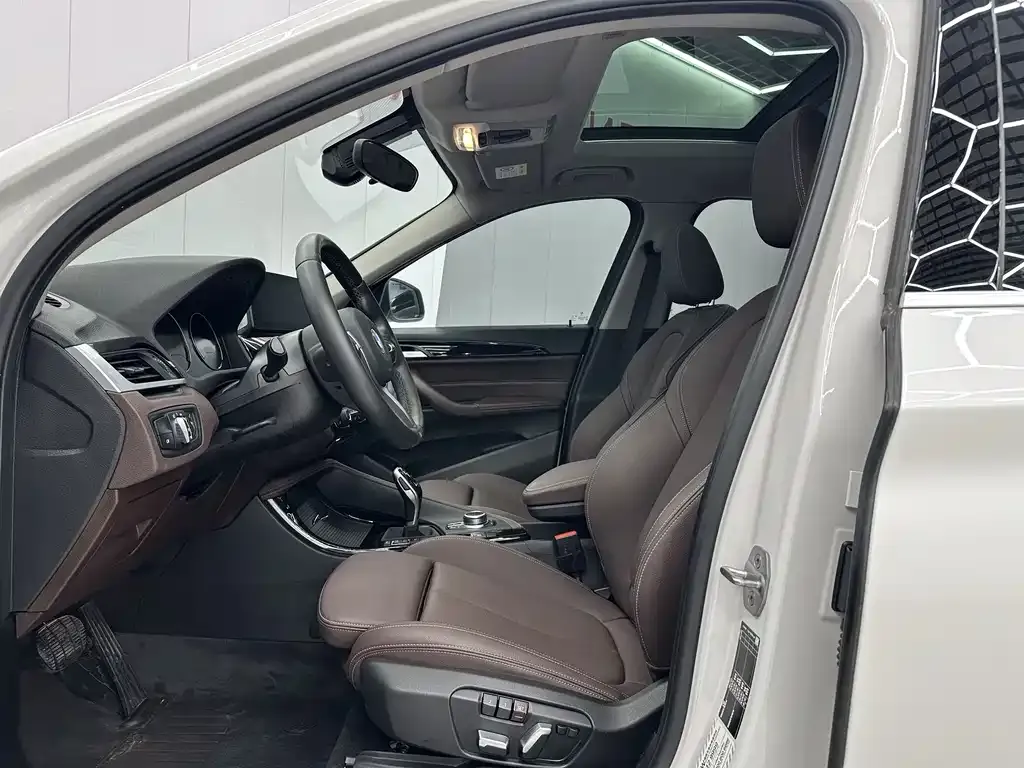 BMW X1 2022 из CN, фото 9