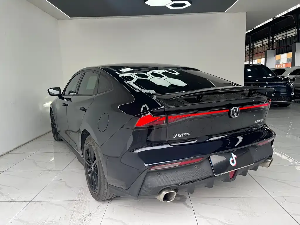 Changan UNI-V 2023 из CN, фото 7
