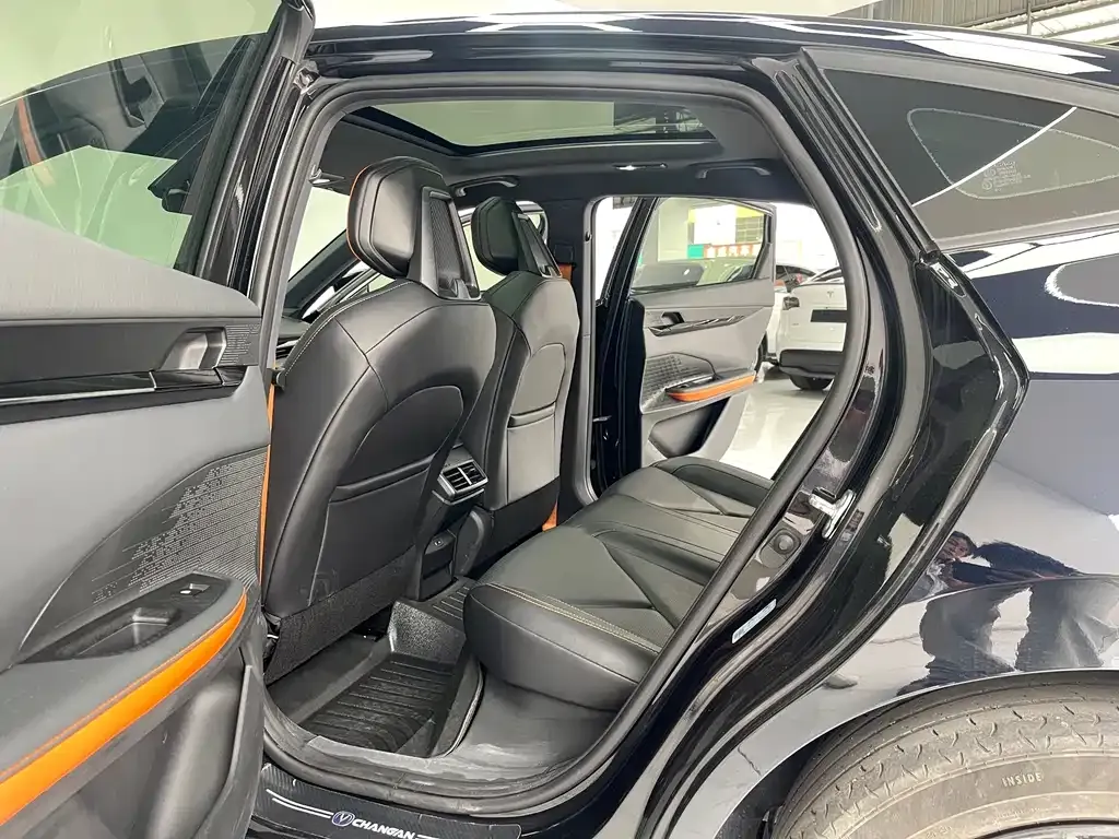 Changan UNI-V 2023 из CN, фото 8