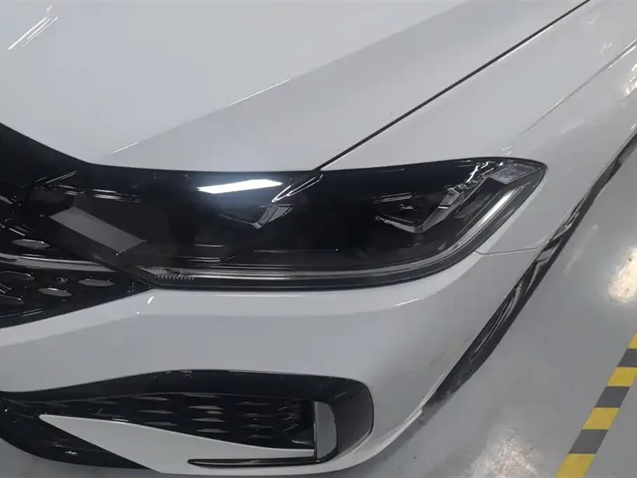 Volkswagen Lavida 2023 из CN, фото 7