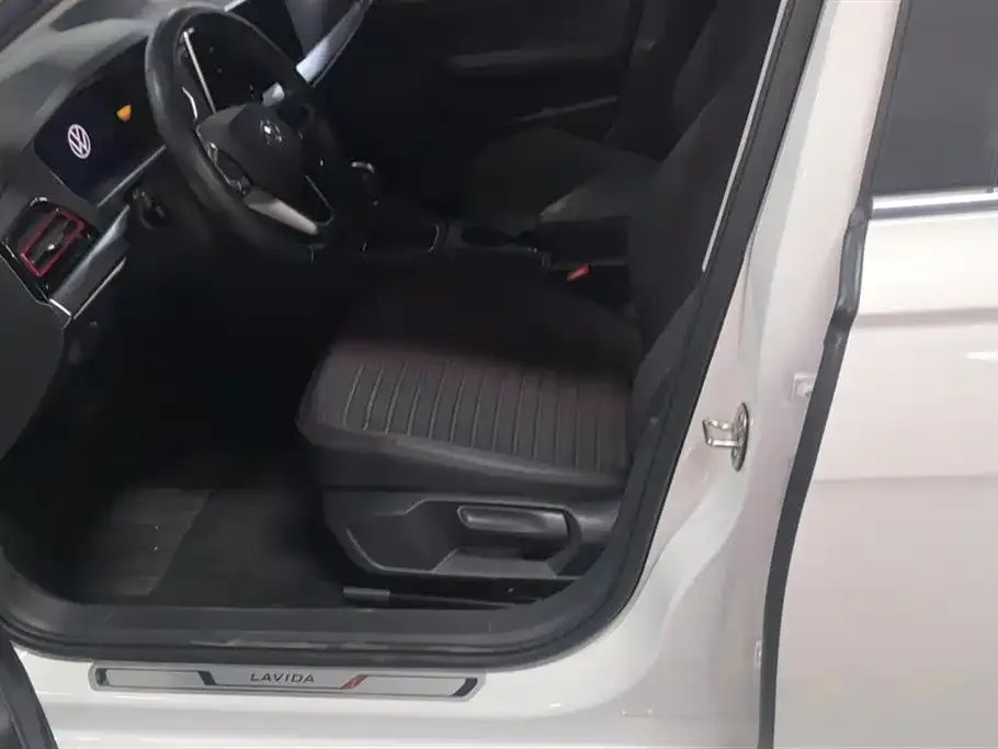 Volkswagen Lavida 2023 из CN, фото 8