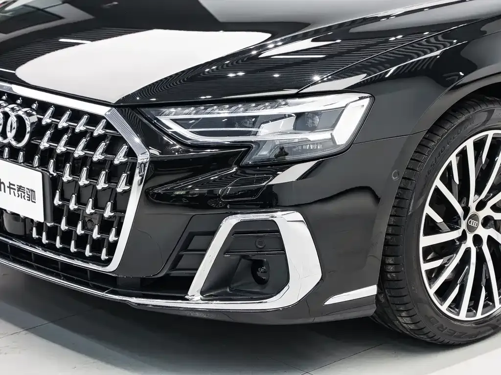 Audi A8 2024 из CN, фото 9