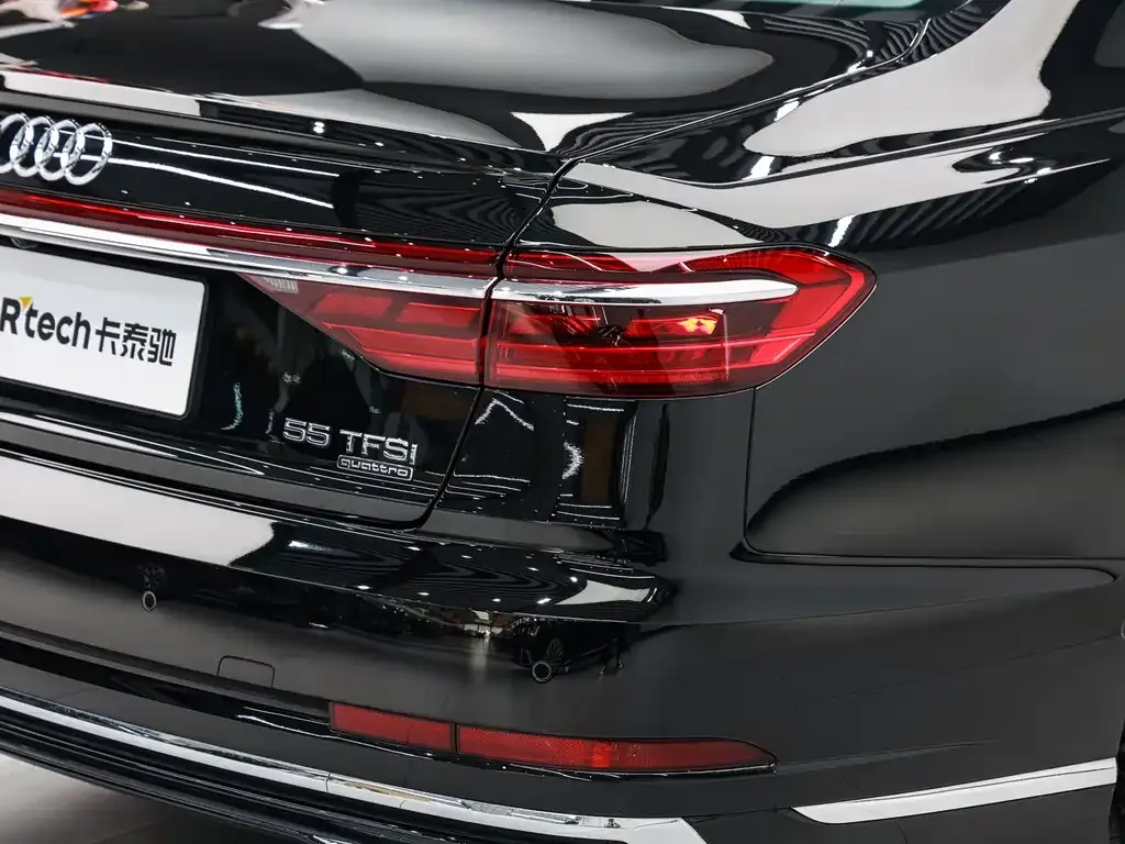 Audi A8 2024 из CN, фото 7