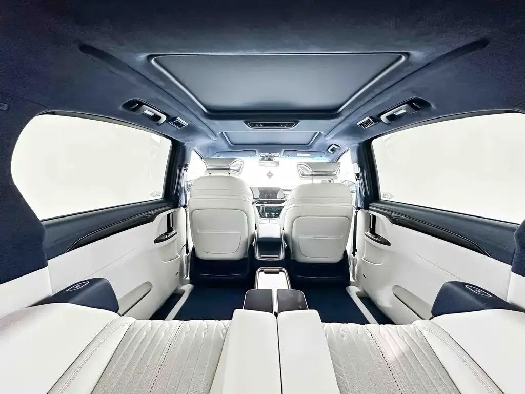 Buick GL8 2022 из CN, фото 4