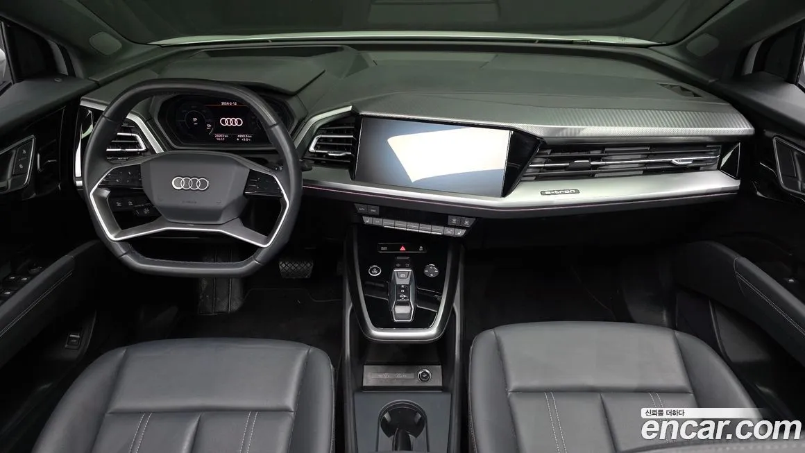 Audi Q4 e-tron 2023 из KR, фото 4