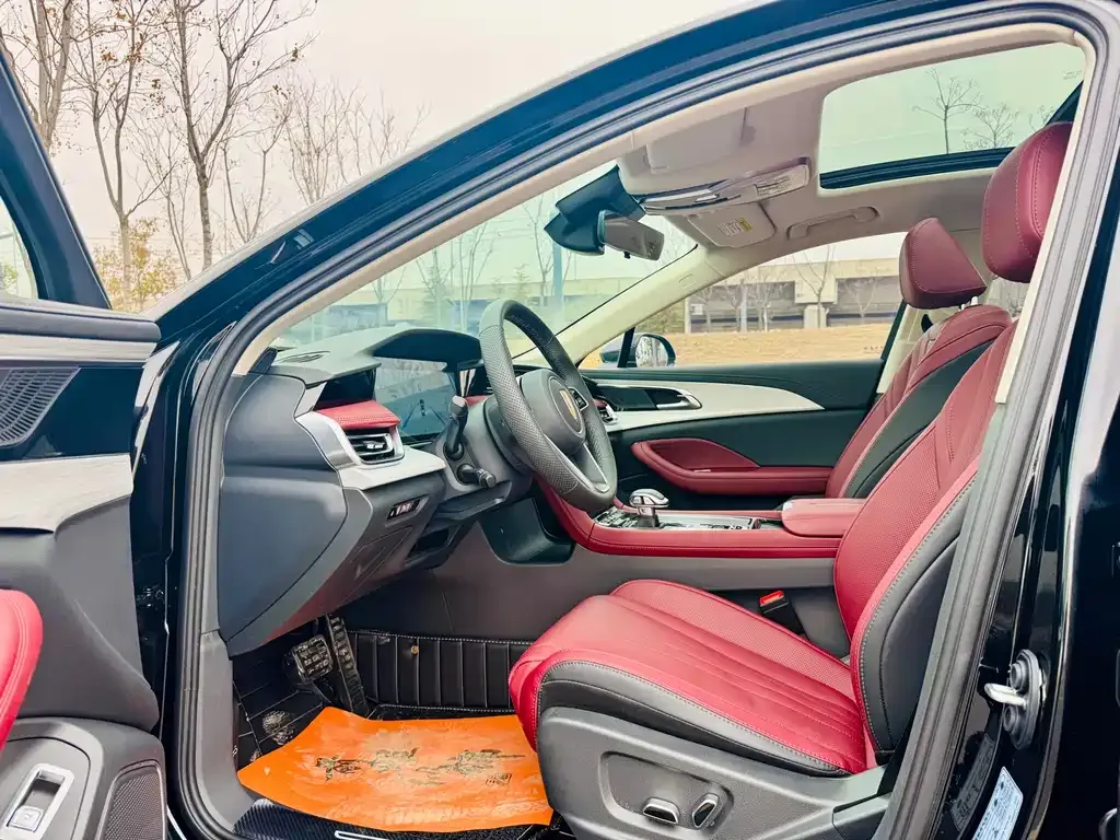 Hongqi H5 2025 из CN, фото 9