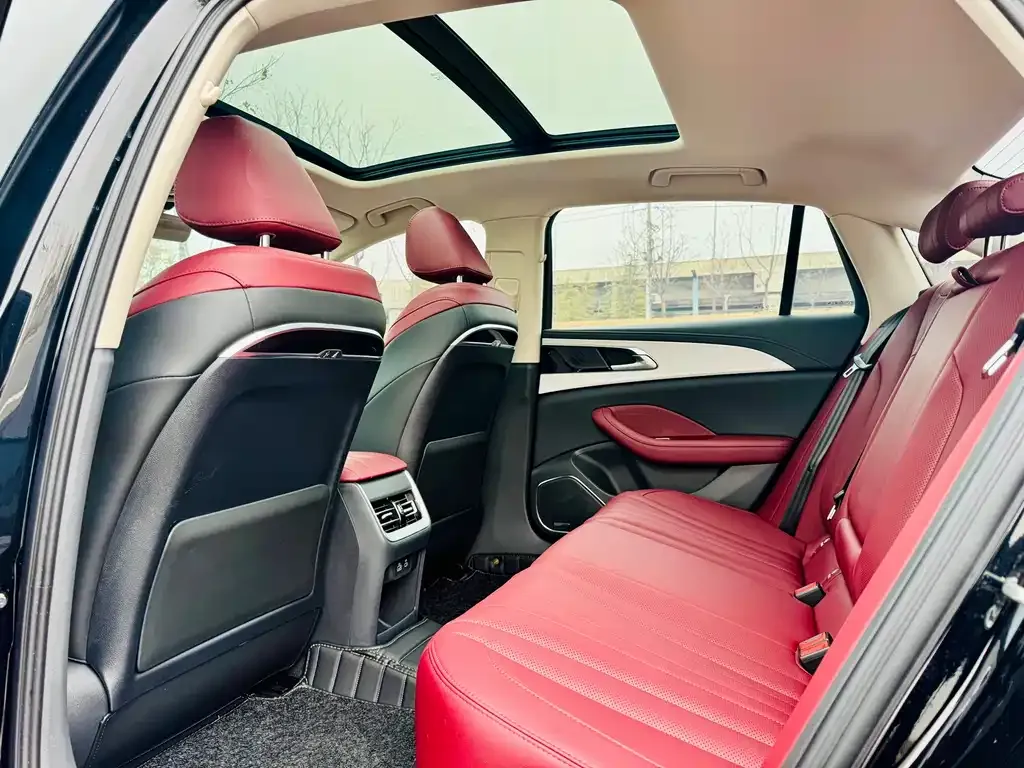Hongqi H5 2025 из CN, фото 7