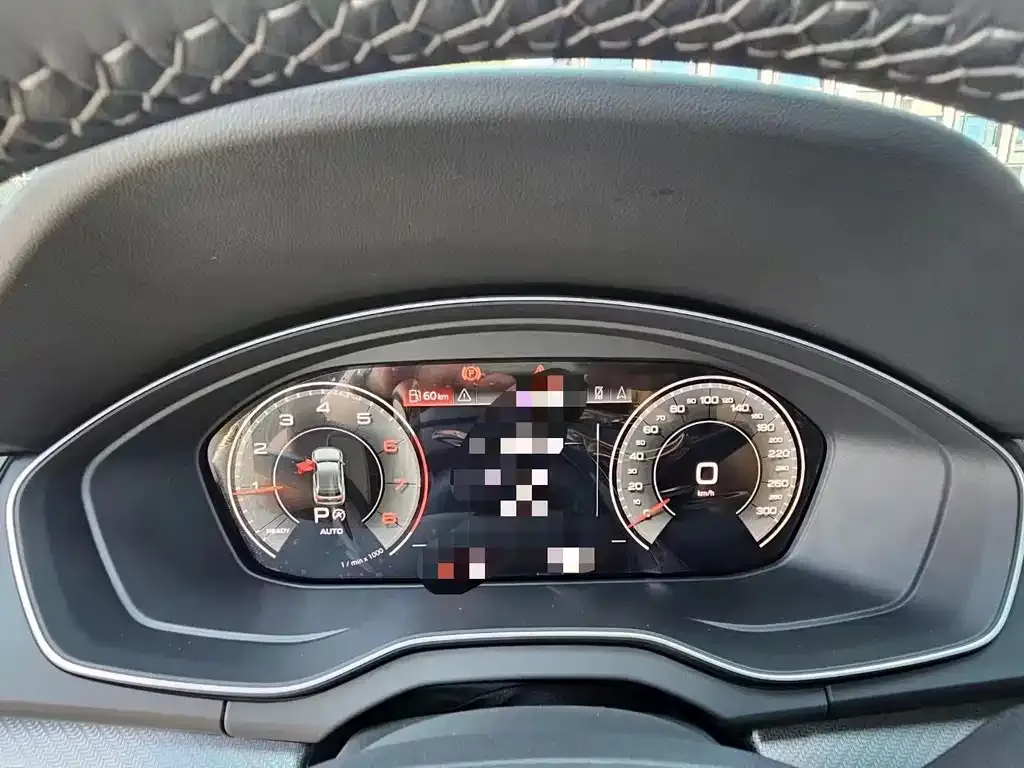 Audi Q5L 2024 из CN, фото 2
