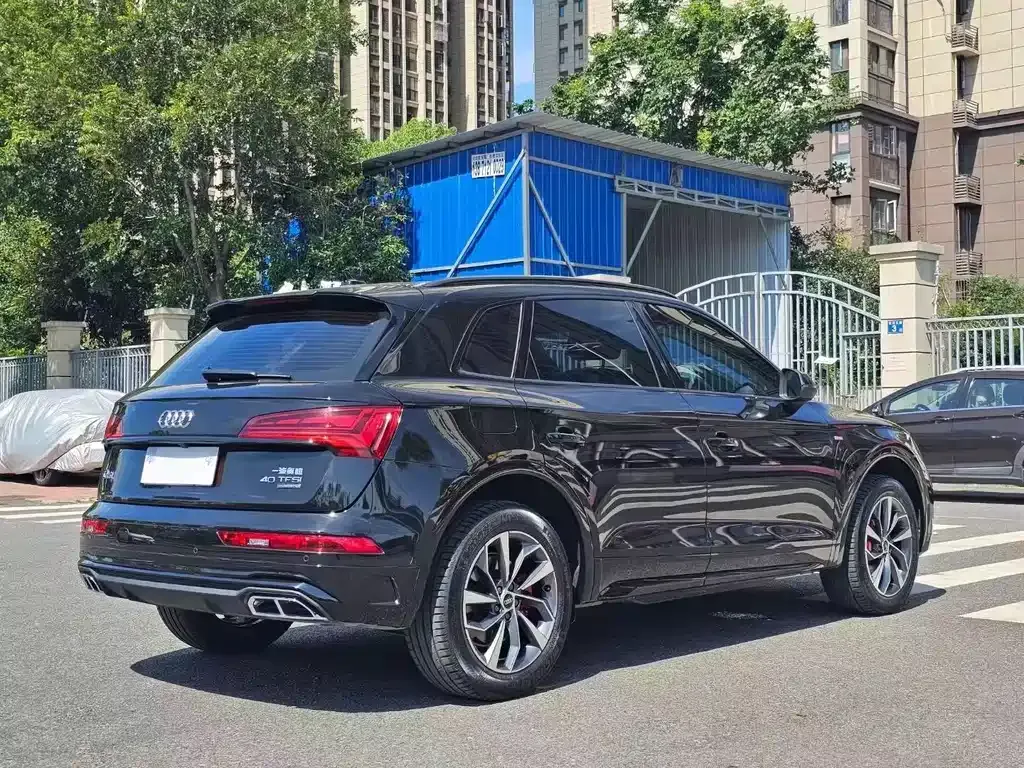 Audi Q5L 2024 из CN, фото 5