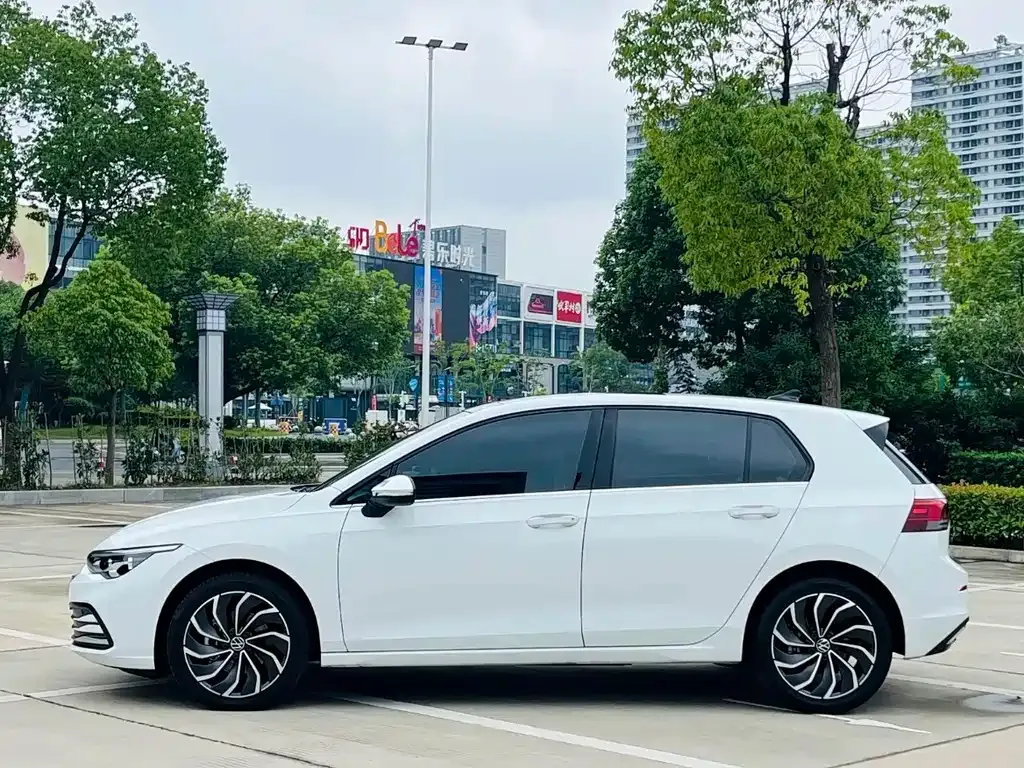 Volkswagen Golf 2021 из CN, фото 6