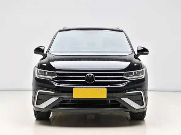 Volkswagen Tiguan L 2023 из CN, фото 2
