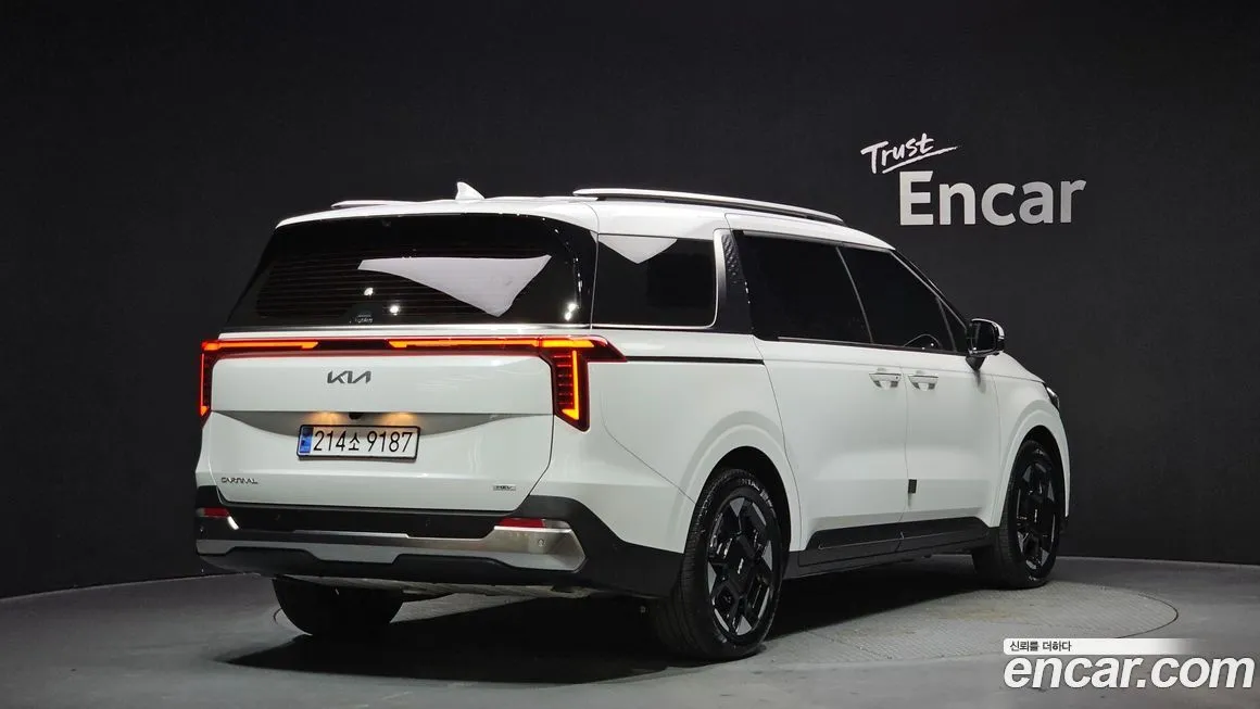 Kia Carnival 2025 из KR, фото 2