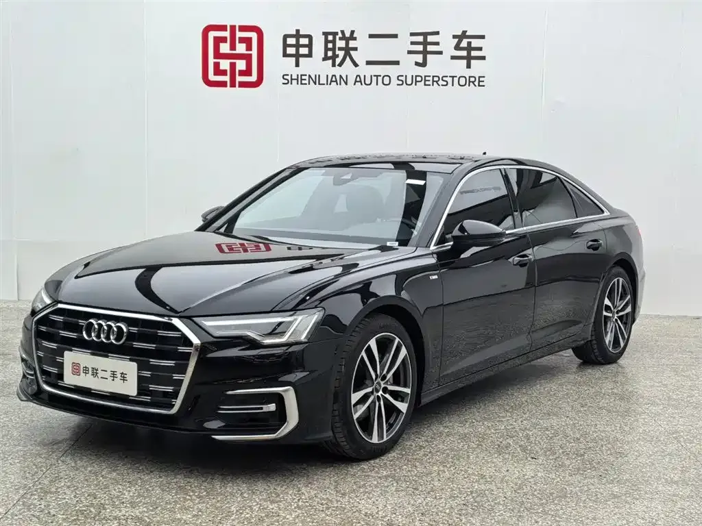 Audi A6L — фото 1